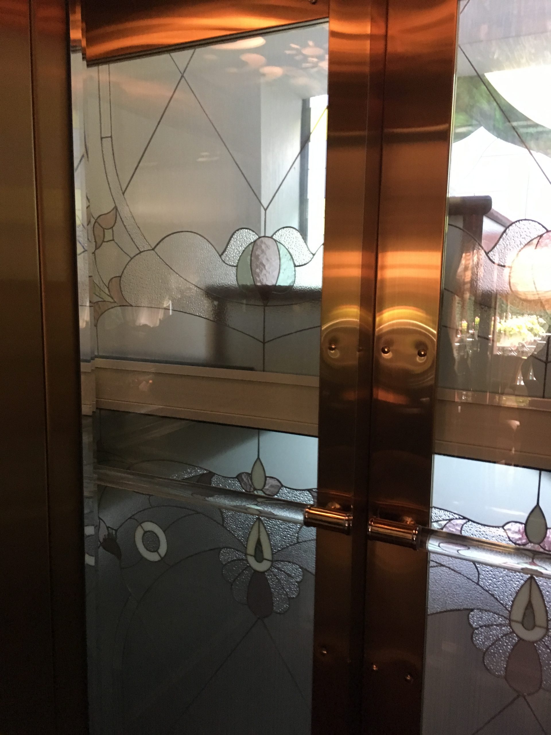 BİZOTE İŞLEMELİ ASANSÖR KAPI,İÇ AYNALAR