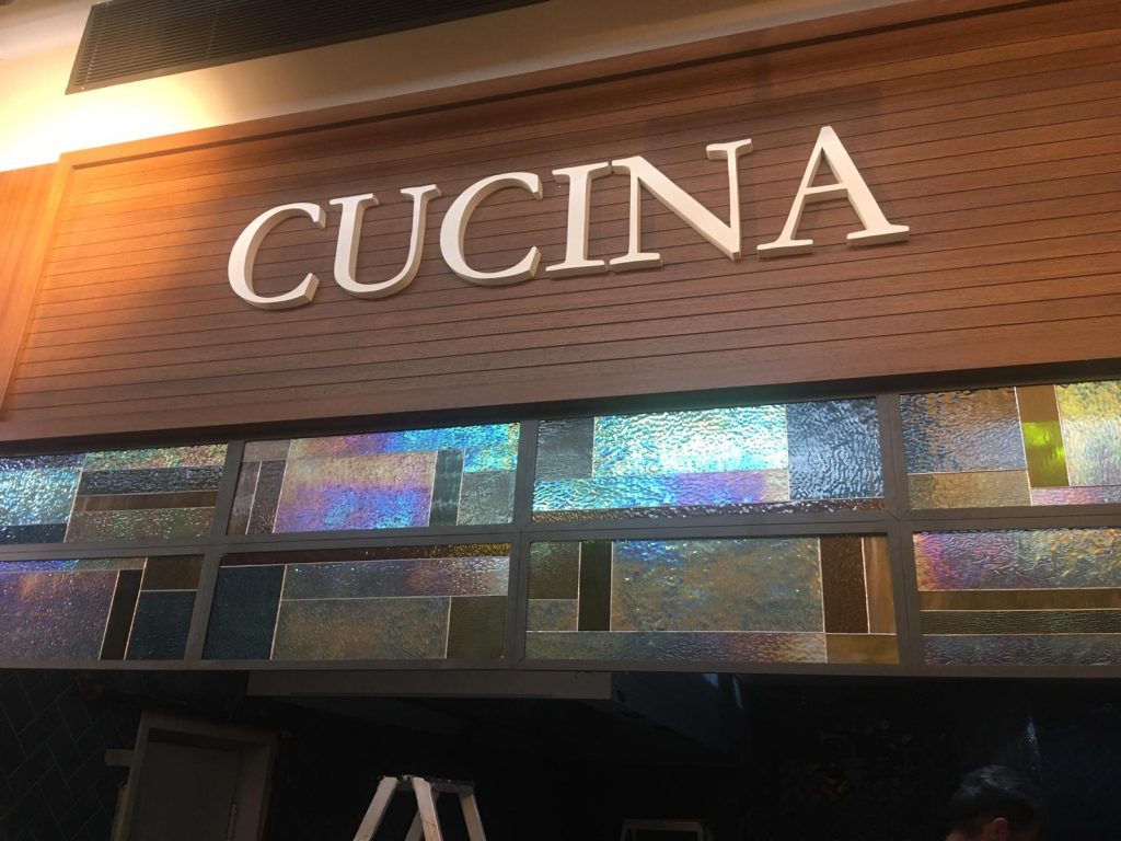 GALATA PORT MEZA LUNA